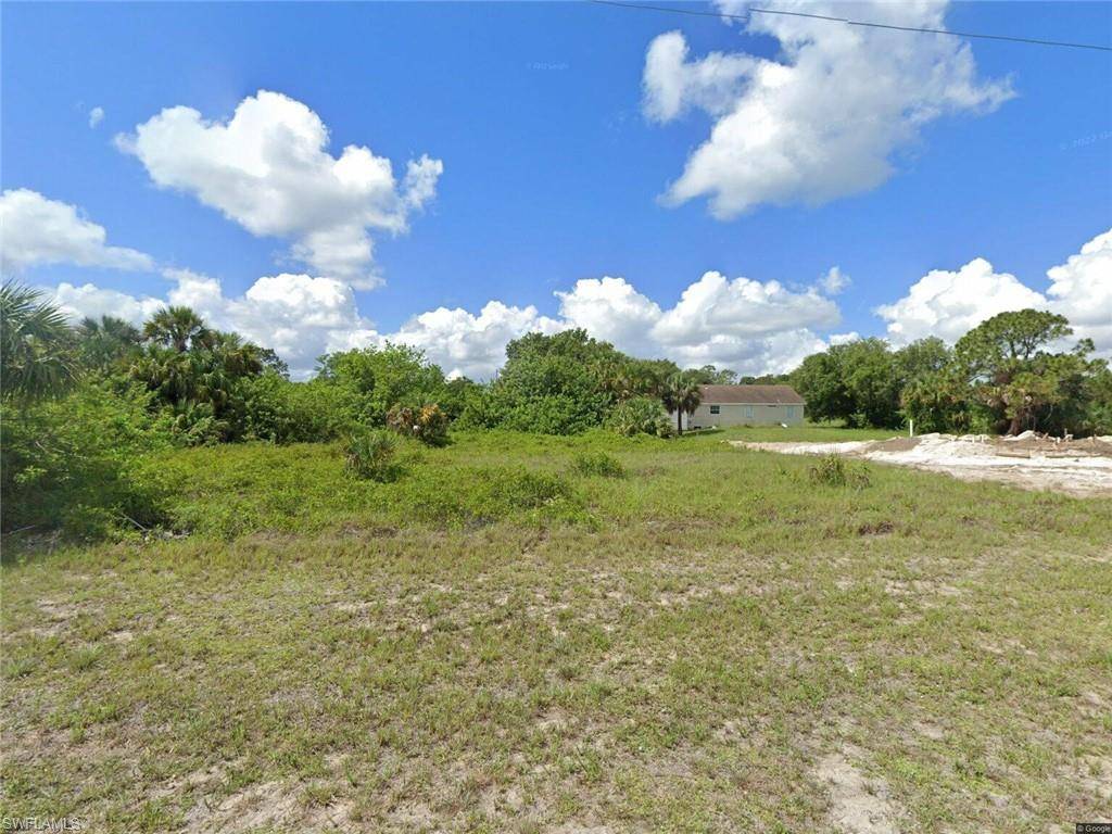 Labelle, FL 33935,2024 Hercules RD