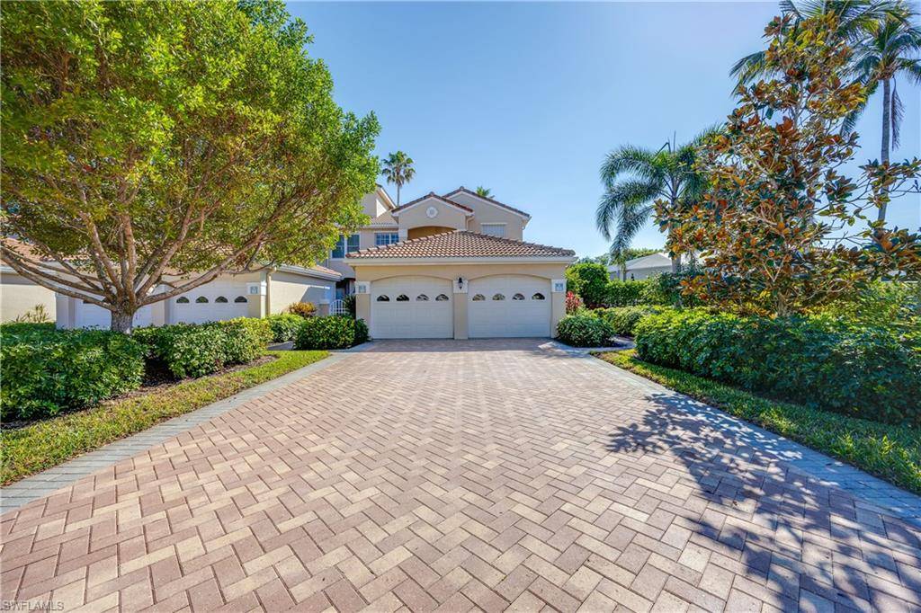 Naples, FL 34108,8415 Excalibur CIR #B10