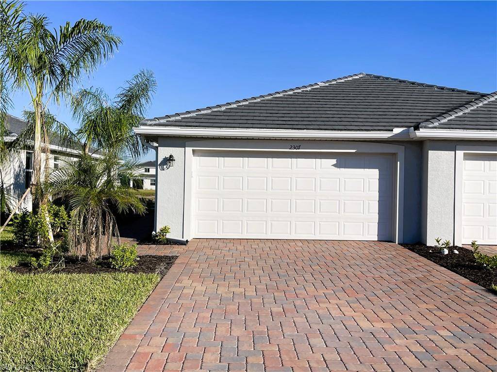 Naples, FL 34120,2307 Dragonfruit WAY