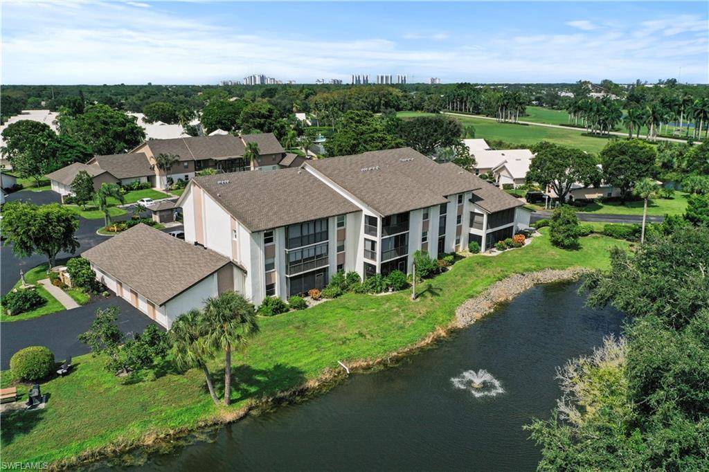 Naples, FL 34110,1510 Imperial Golf Course BLVD #111