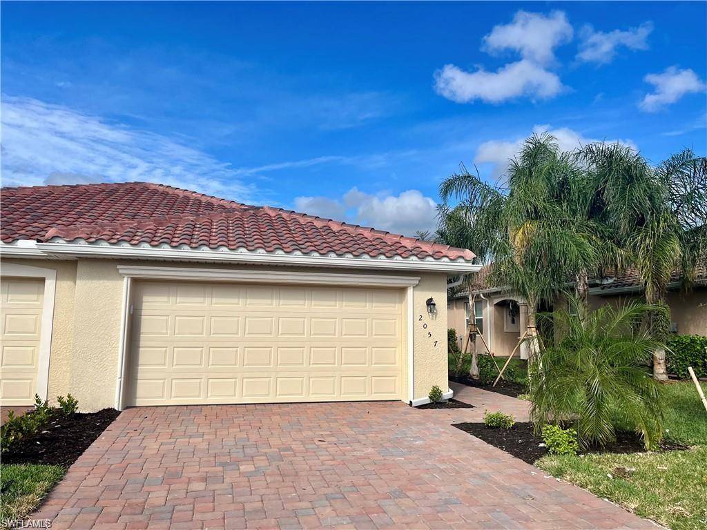 Naples, FL 34120,2057 Tamarron LN