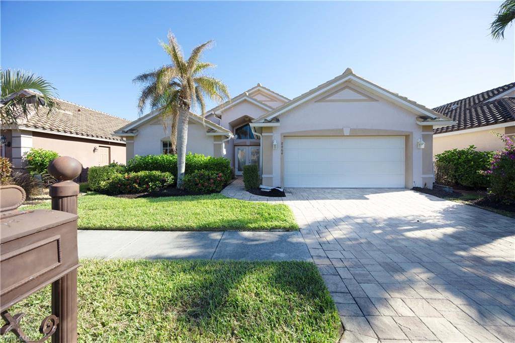 Naples, FL 34113,8464 Indian Wells WAY