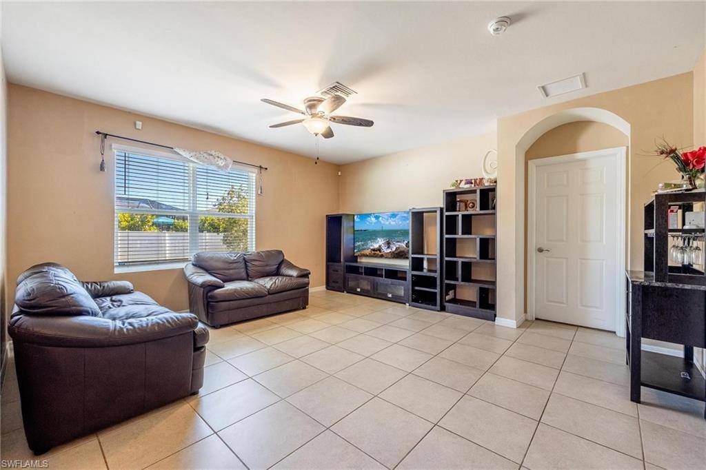 Cape Coral, FL 33909,3415 Cancun CT