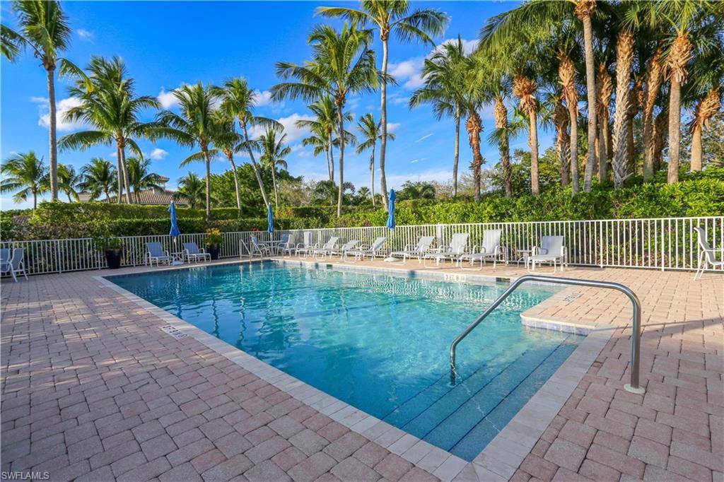 Naples, FL 34114,3930 Deer Crossing CT #3-103