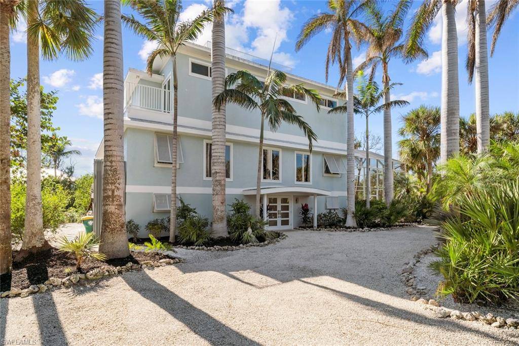 Sanibel, FL 33957,5753 Pine Tree DR