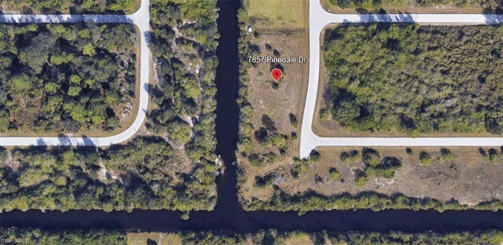 Port Charlotte, FL 33981,7857 Pinedale DR