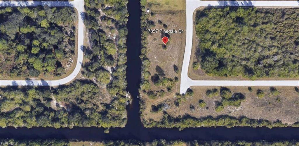 Port Charlotte, FL 33981,7857 Pinedale DR