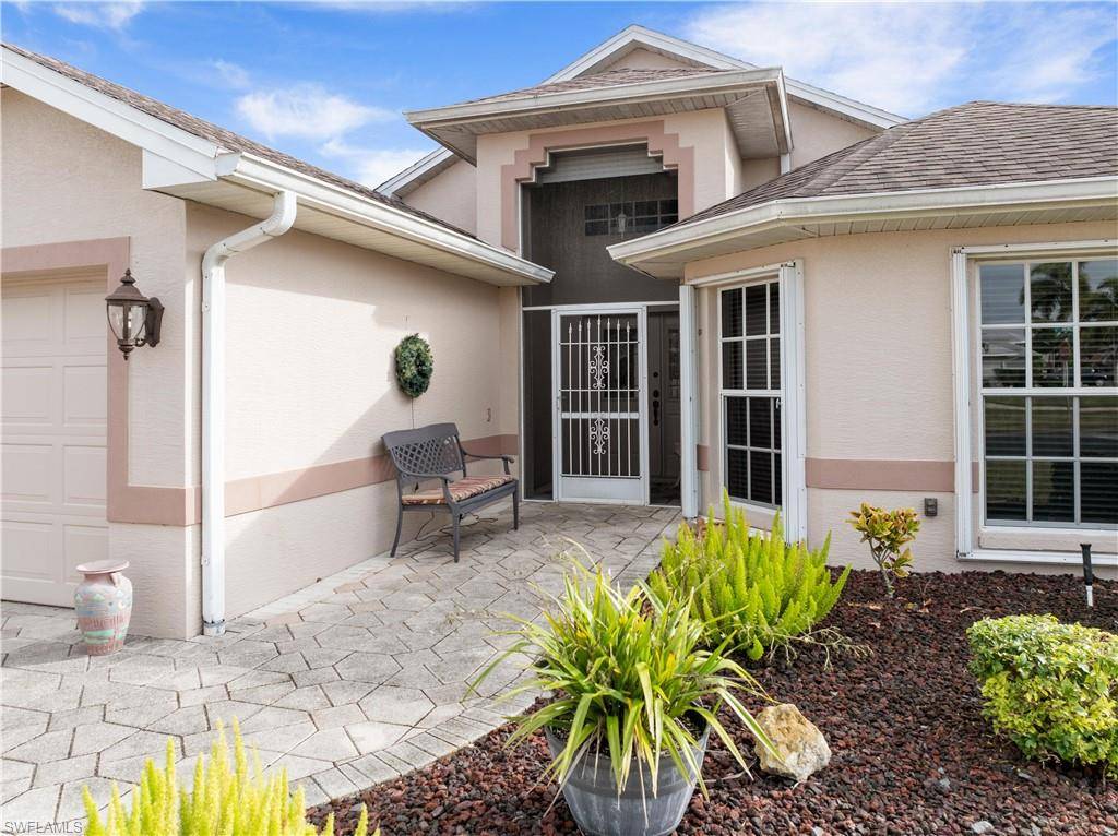 North Fort Myers, FL 33917,17500 Plumera LN