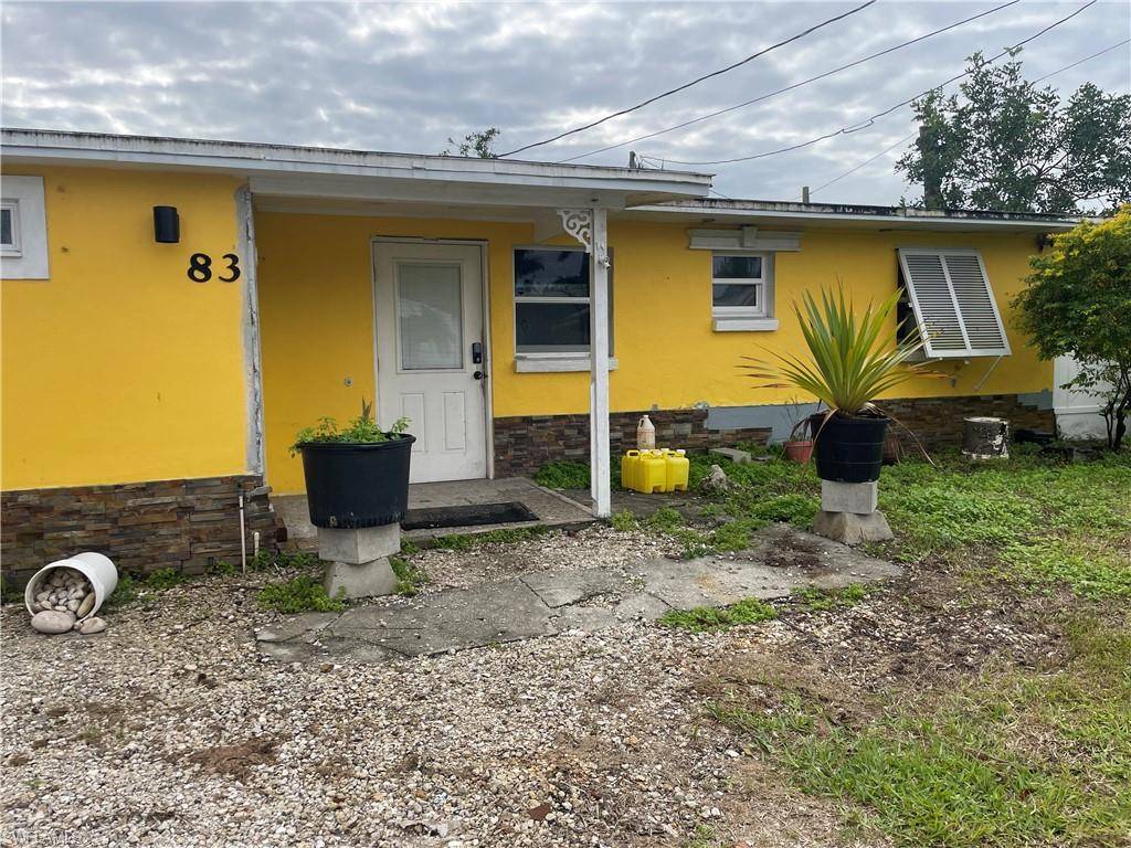 North Fort Myers, FL 33903,83 Oak ST