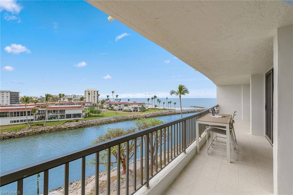 Naples, FL 34103,2318 Gulf Shore BLVD N #510