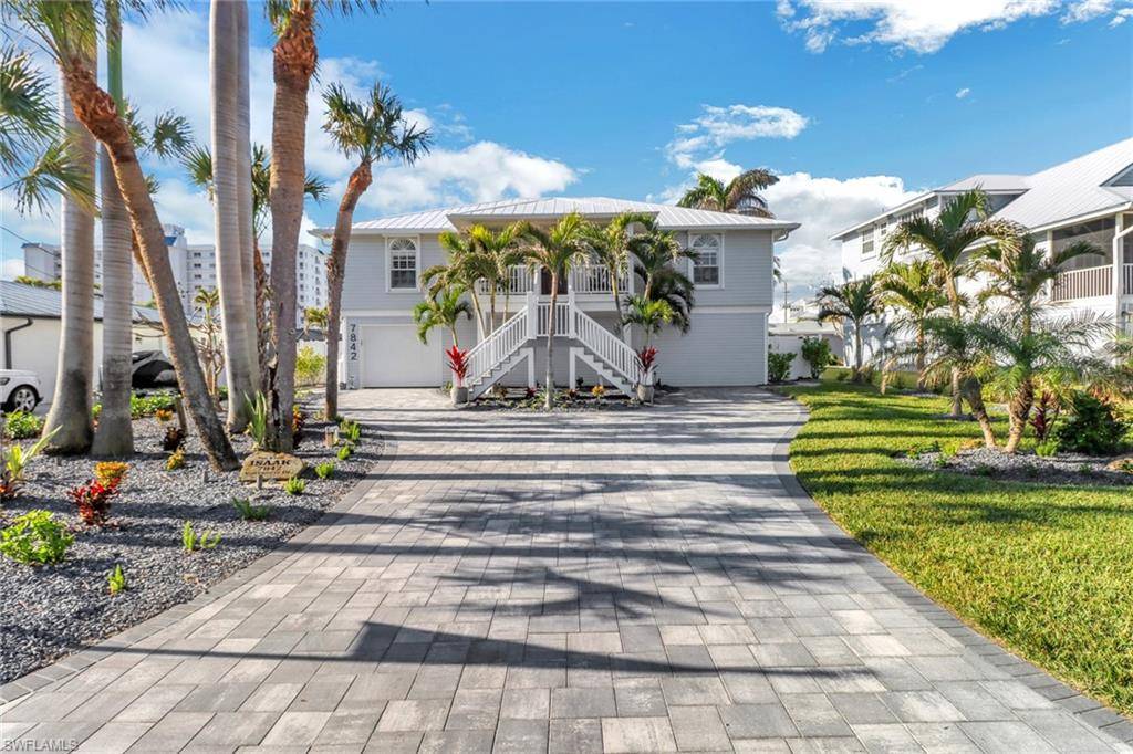 Fort Myers Beach, FL 33931,7842 Buccaneer DR