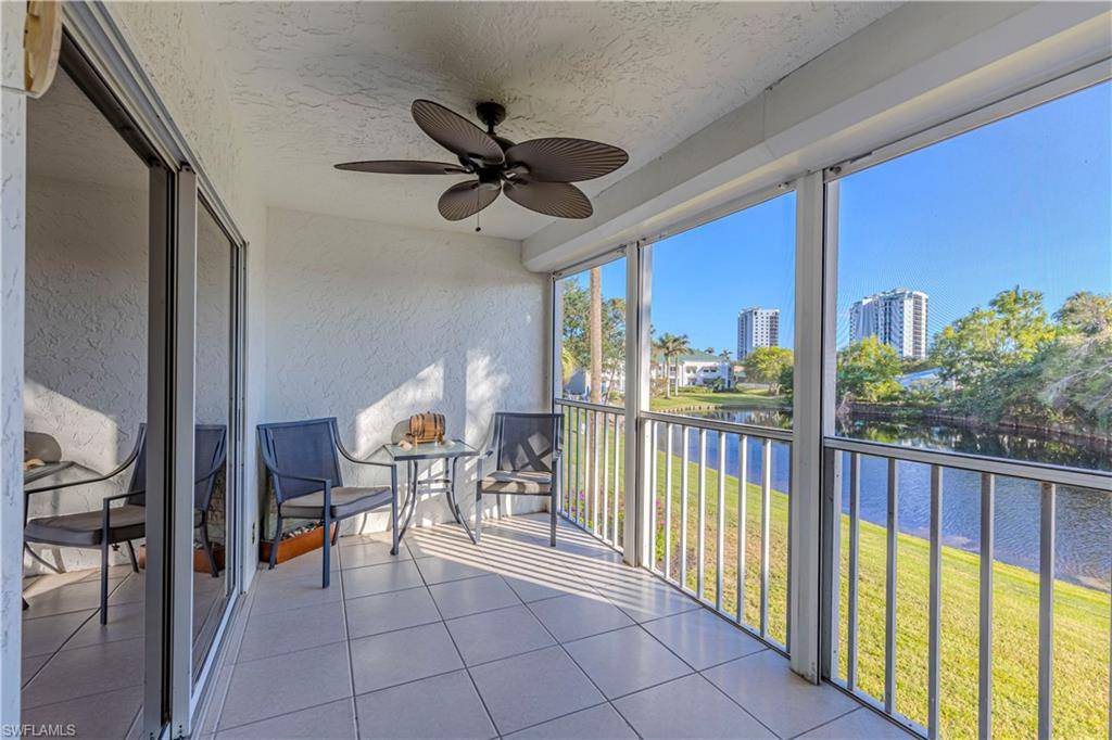 Naples, FL 34110,380 Horse Creek DR #204