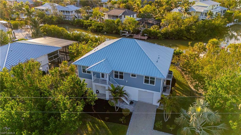 Sanibel, FL 33957,2479 HARBOUR LN