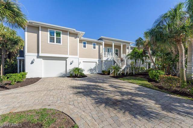 Sanibel, FL 33957,659 Anchor DR