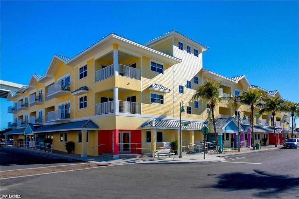 Fort Myers Beach, FL 33931,450 Old San Carlos BLVD #207