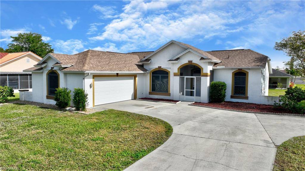 Lehigh Acres, FL 33936,239 Lauberge CT