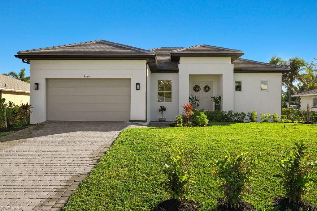 Naples, FL 34103,4584 W Alhambra CIR