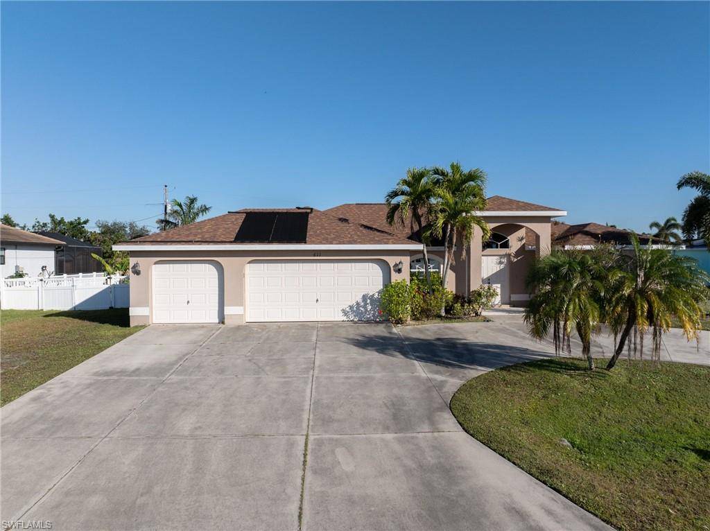 Cape Coral, FL 33990,611 SE 19th ST