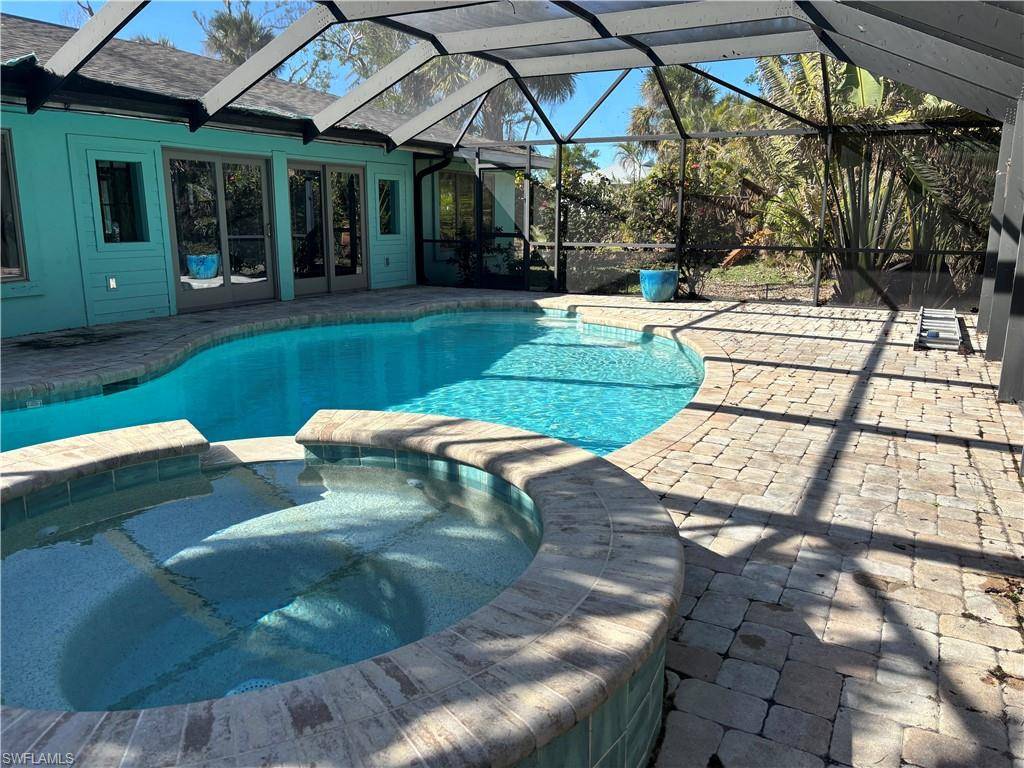 Sanibel, FL 33957,1549 Wilton LN