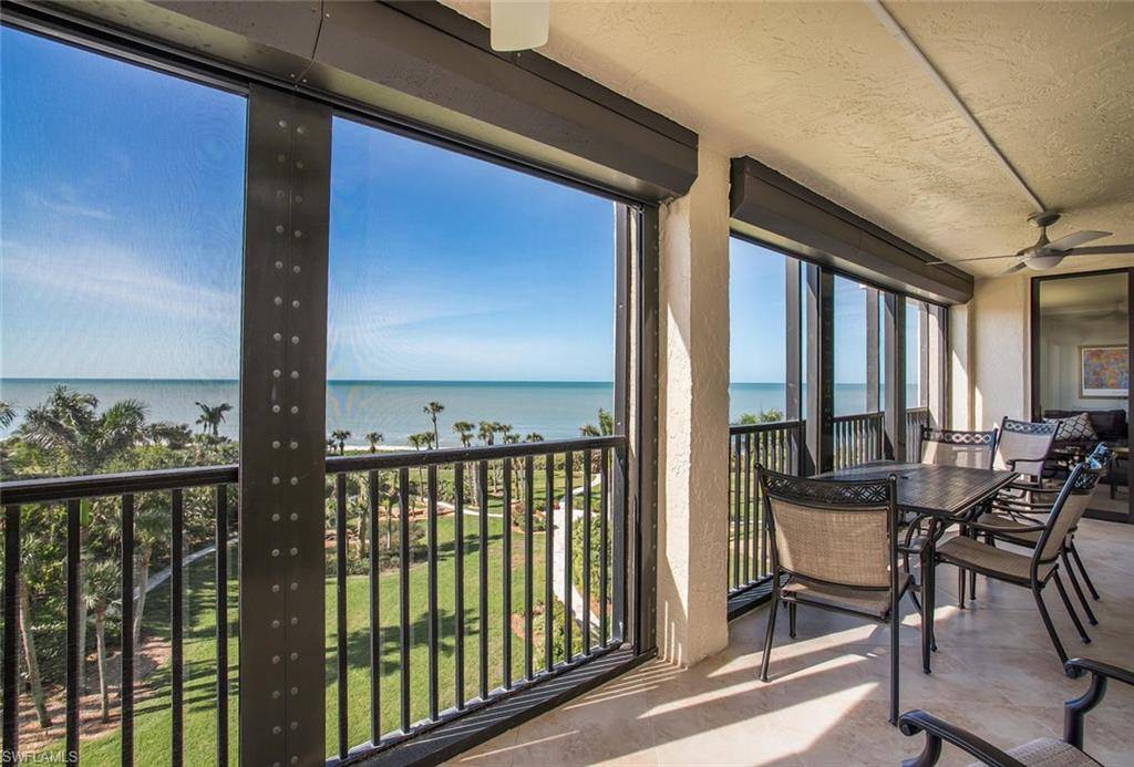 Naples, FL 34108,10851 Gulf Shore DR #402
