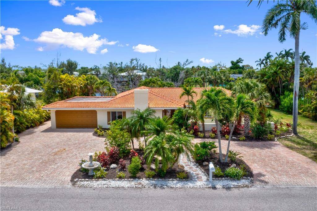 Sanibel, FL 33957,9421 Moonlight DR