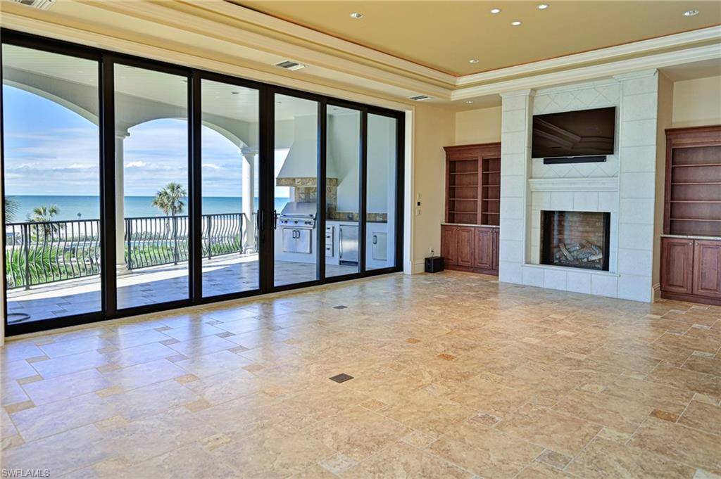 Bonita Springs, FL 34134,209 BAREFOOT BEACH BLVD