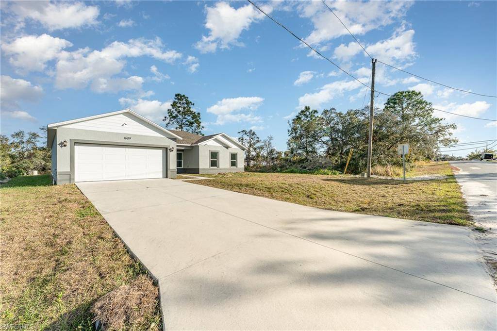 Poinciana Place, FL 34759,1609 Pickerel CT