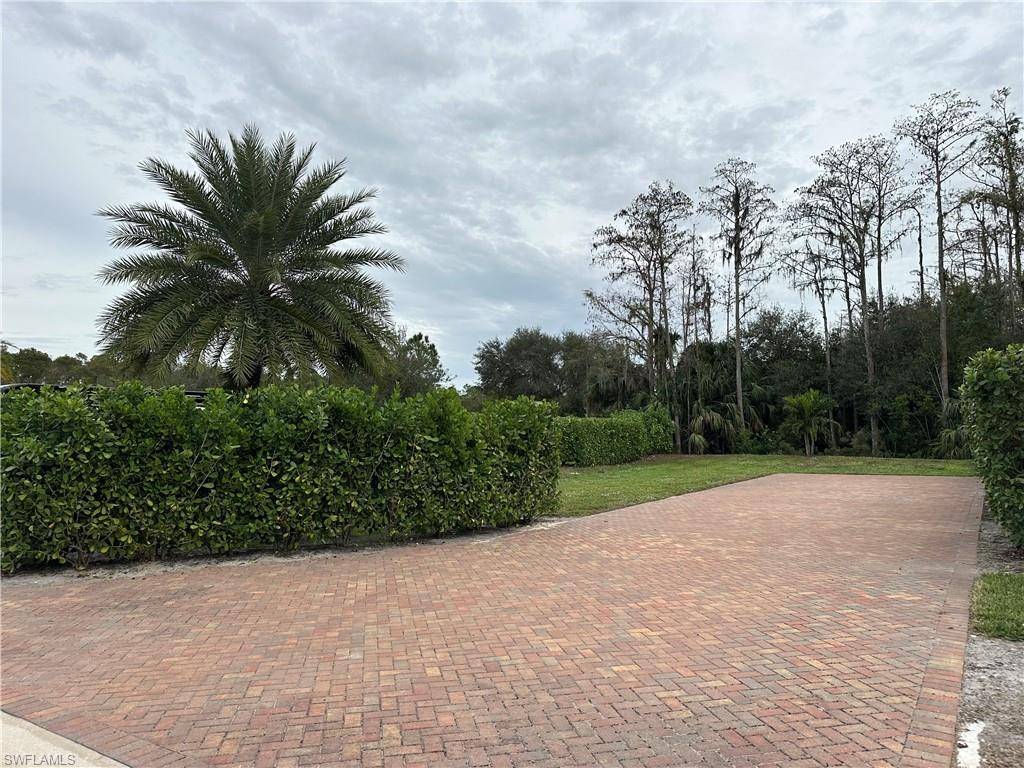 Fort Myers, FL 33913,13706 Golden Palms CIR