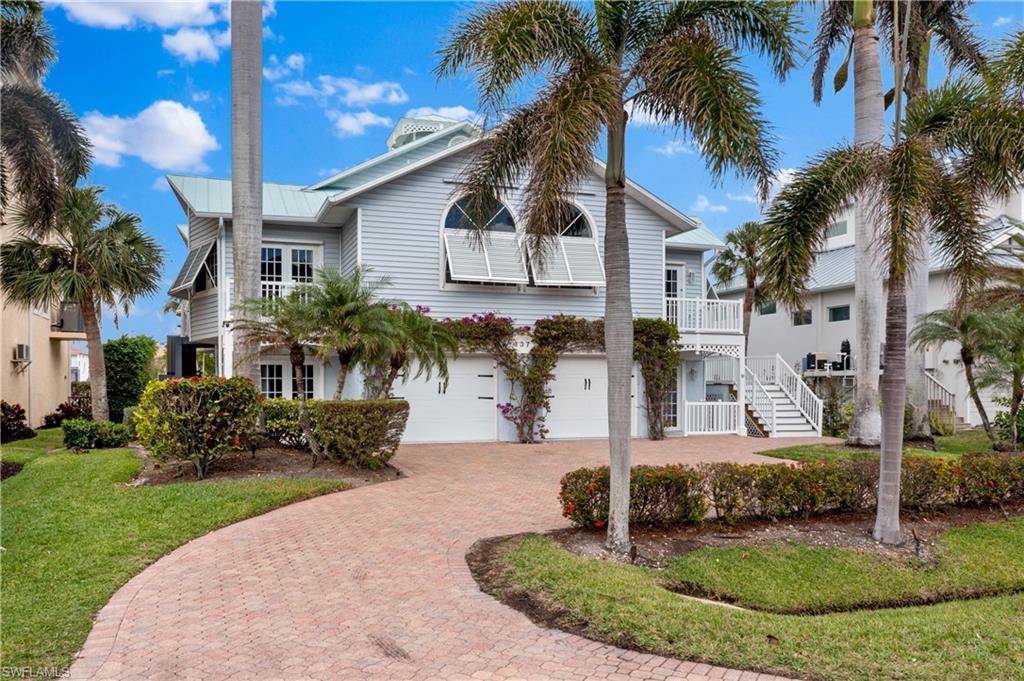 Naples, FL 34108,437 Trade Winds AVE