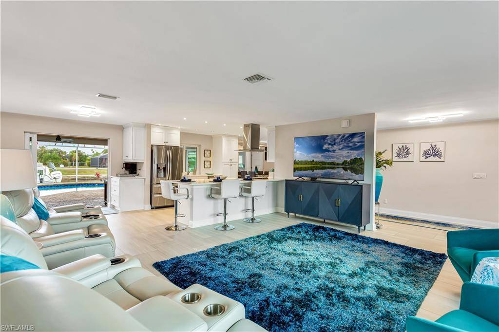 Cape Coral, FL 33914,5235 SW 2nd PL