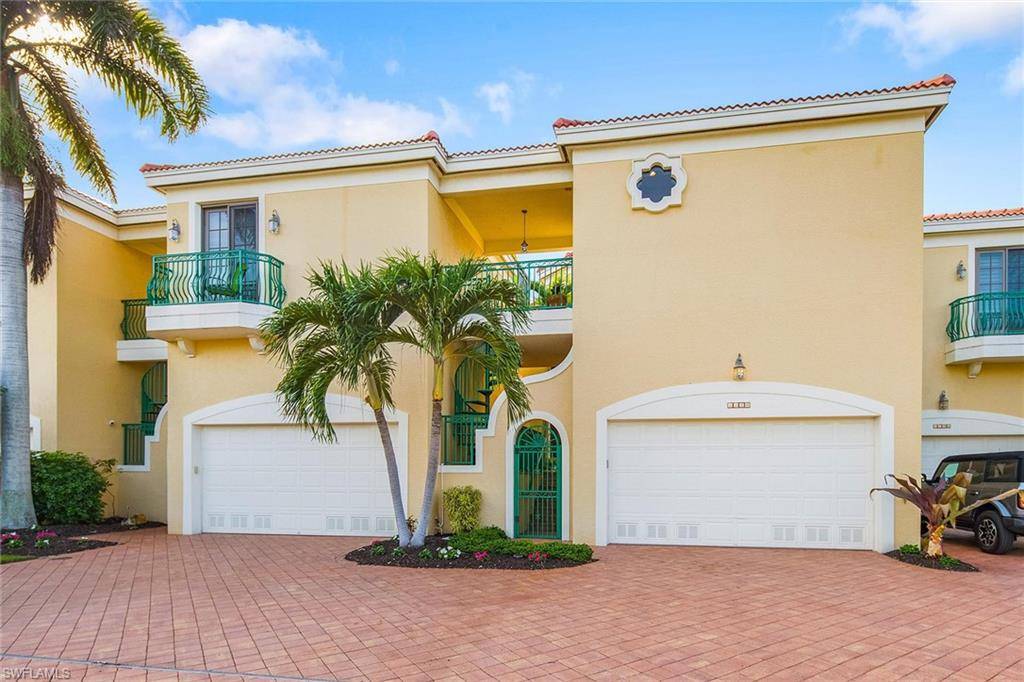 Naples, FL 34102,1150 Clam CT #4