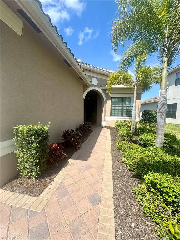 Fort Myers, FL 33913,11530 Foxbriar LN
