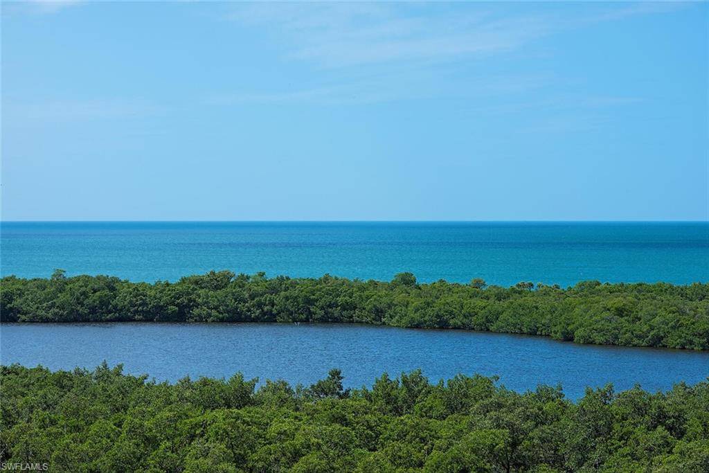 Naples, FL 34108,6825 Grenadier BLVD #1103