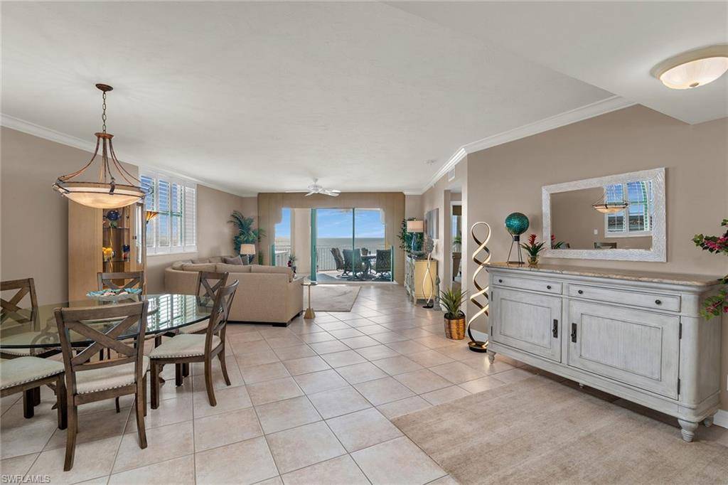 Marco Island, FL 34145,980 Cape Marco DR #1601