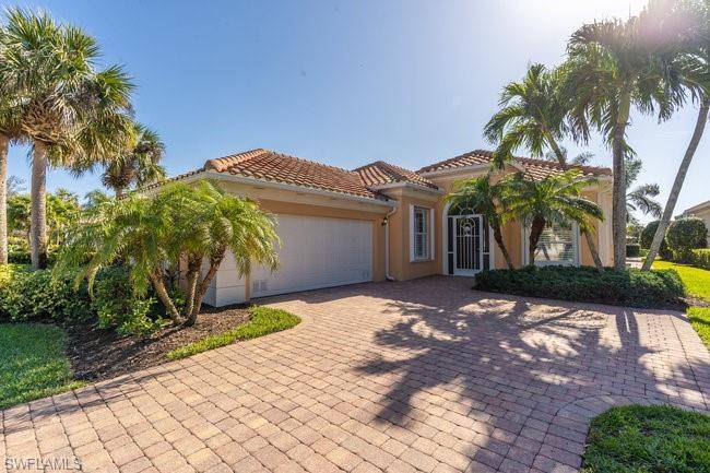 Naples, FL 34114,7688 Hernando CT