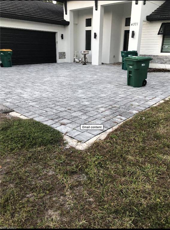 Naples, FL 34119,4371 Pine Ridge RD