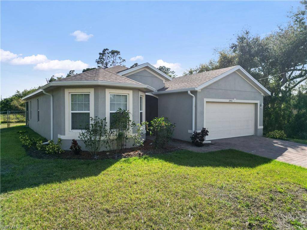 Lehigh Acres, FL 33976,2905 45th ST SW