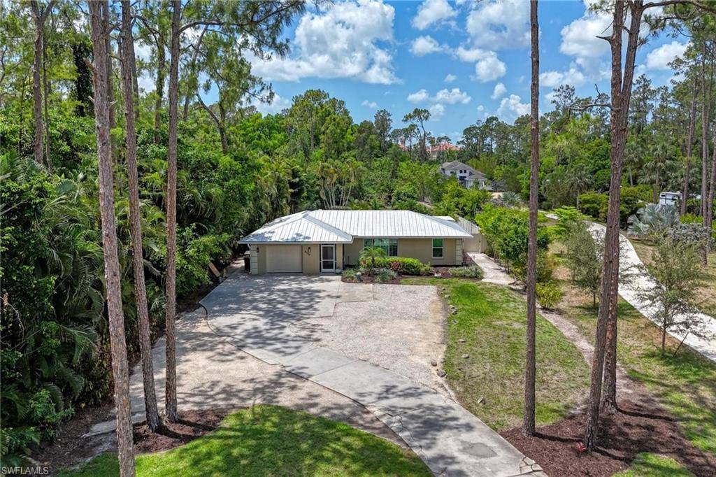 Naples, FL 34119,6120 English Oaks LN