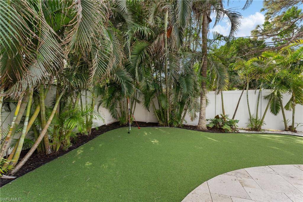 Naples, FL 34108,534 97th AVE N