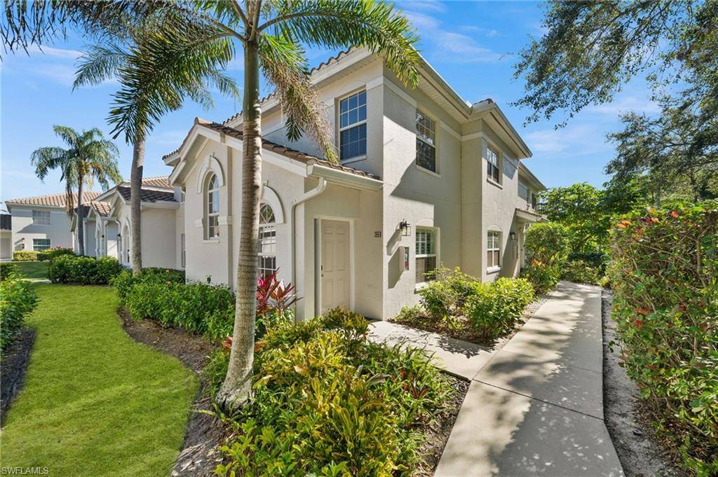 Naples, FL 34109,6923 Satinleaf RD N #204