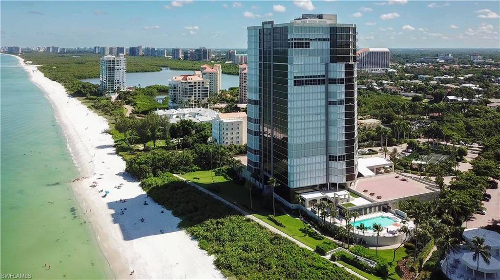 Naples, FL 34103,4951 Gulf Shore BLVD N #104