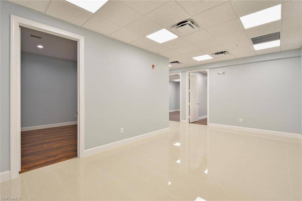 Fort Myers, FL 33901,2401 FIRST ST #255