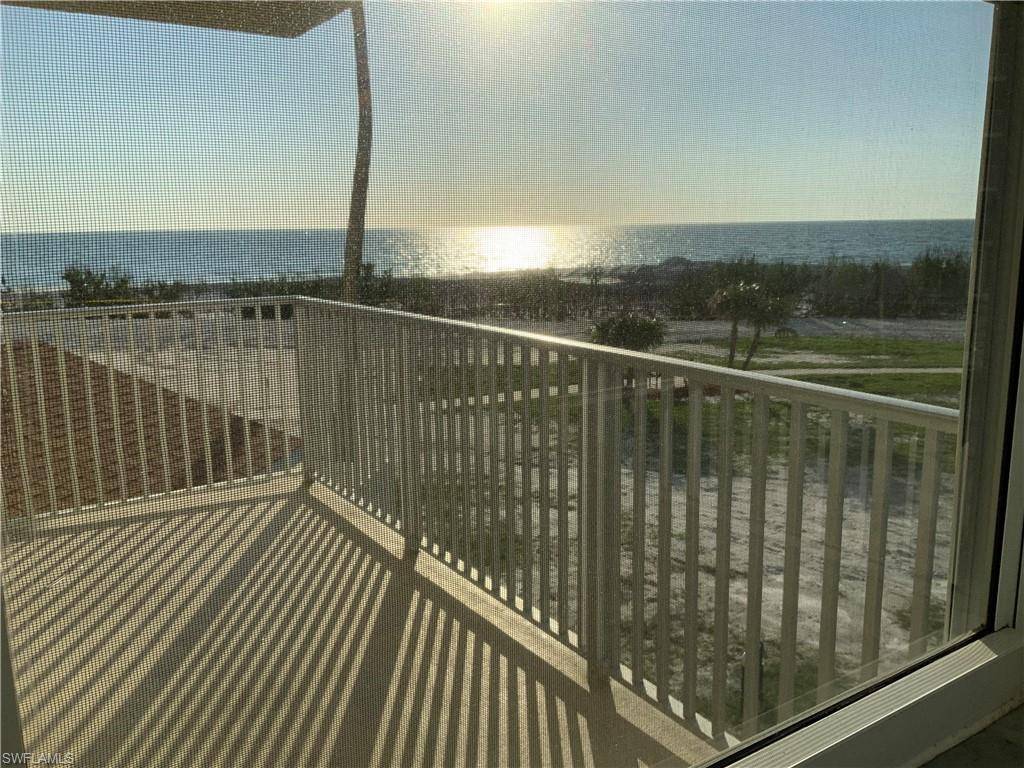 Fort Myers Beach, FL 33931,7300 Estero BLVD #106