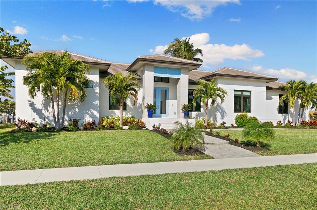 Marco Island, FL 34145,100 Templewood CT