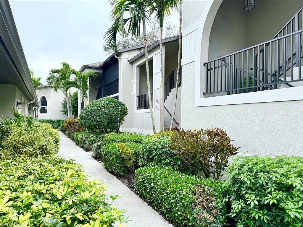Naples, FL 34112,8540 Naples Heritage DR #822