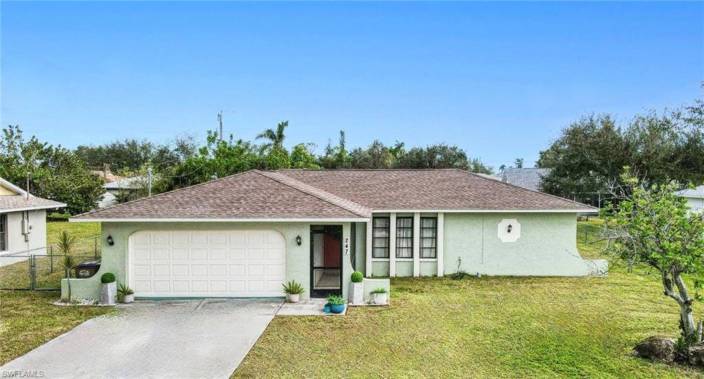 Cape Coral, FL 33990,247 SE Santa Barbara PL