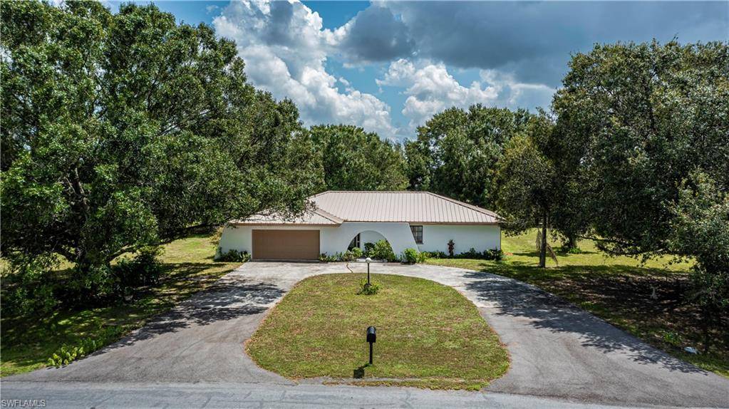 Moore Haven, FL 33471,1038 Seminole CIR