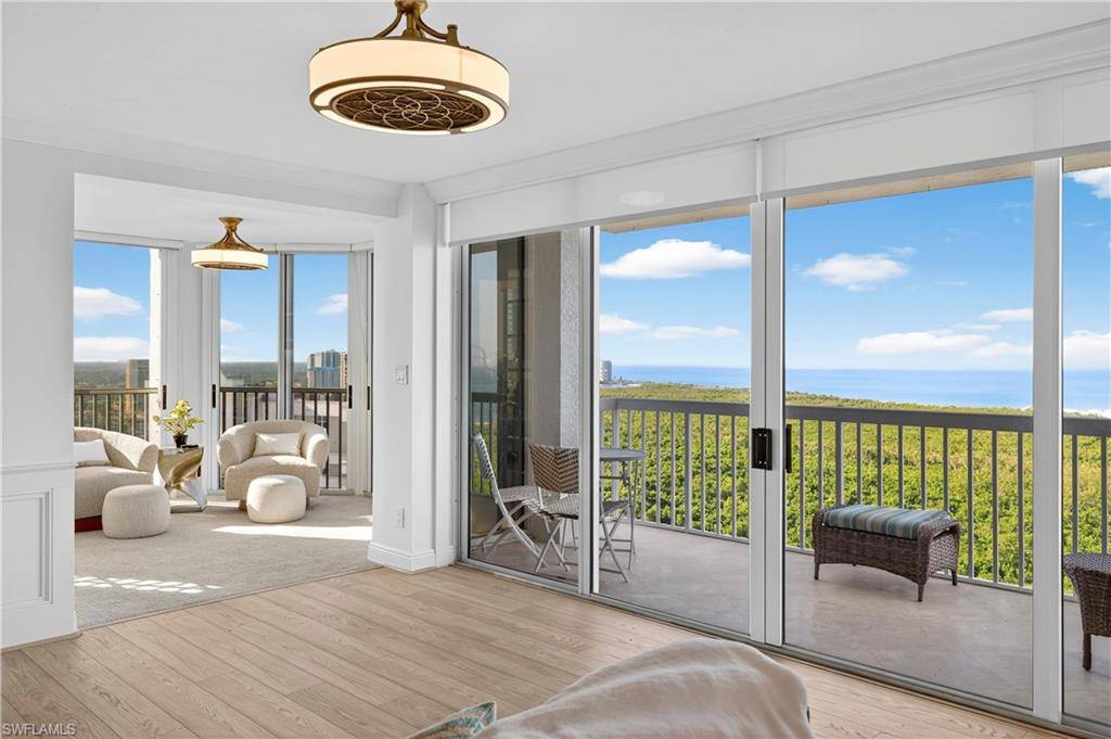 Naples, FL 34108,6573 Marissa LOOP #2004