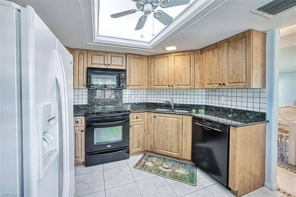 Fort Myers, FL 33907,13331 Medinah CIR W #8