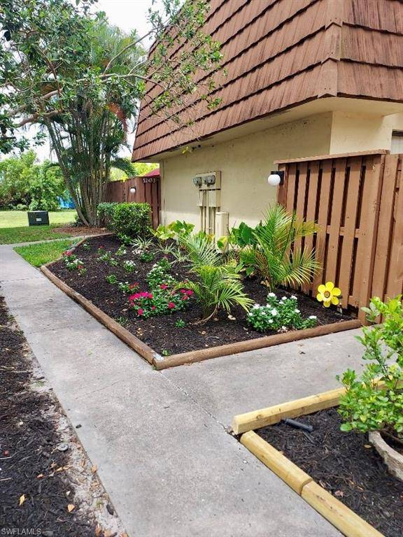 Fort Myers, FL 33919,5247 Cedarbend DR #2